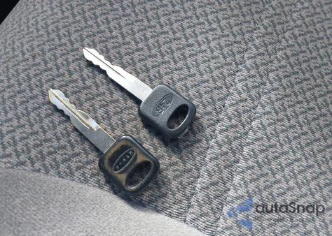 1998 Ford Ranger Splash/Xl/Xlt from USA, damaged, VIN 1FTYR10UXWPA81140